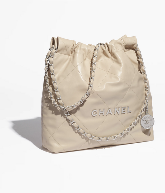 CHANEL 22 KLEINE TASCHE
