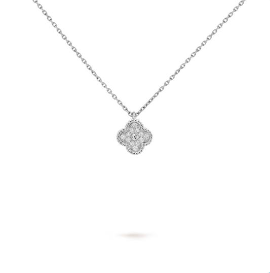Van Cleef&Arpels Sweet Alhambra Pendant